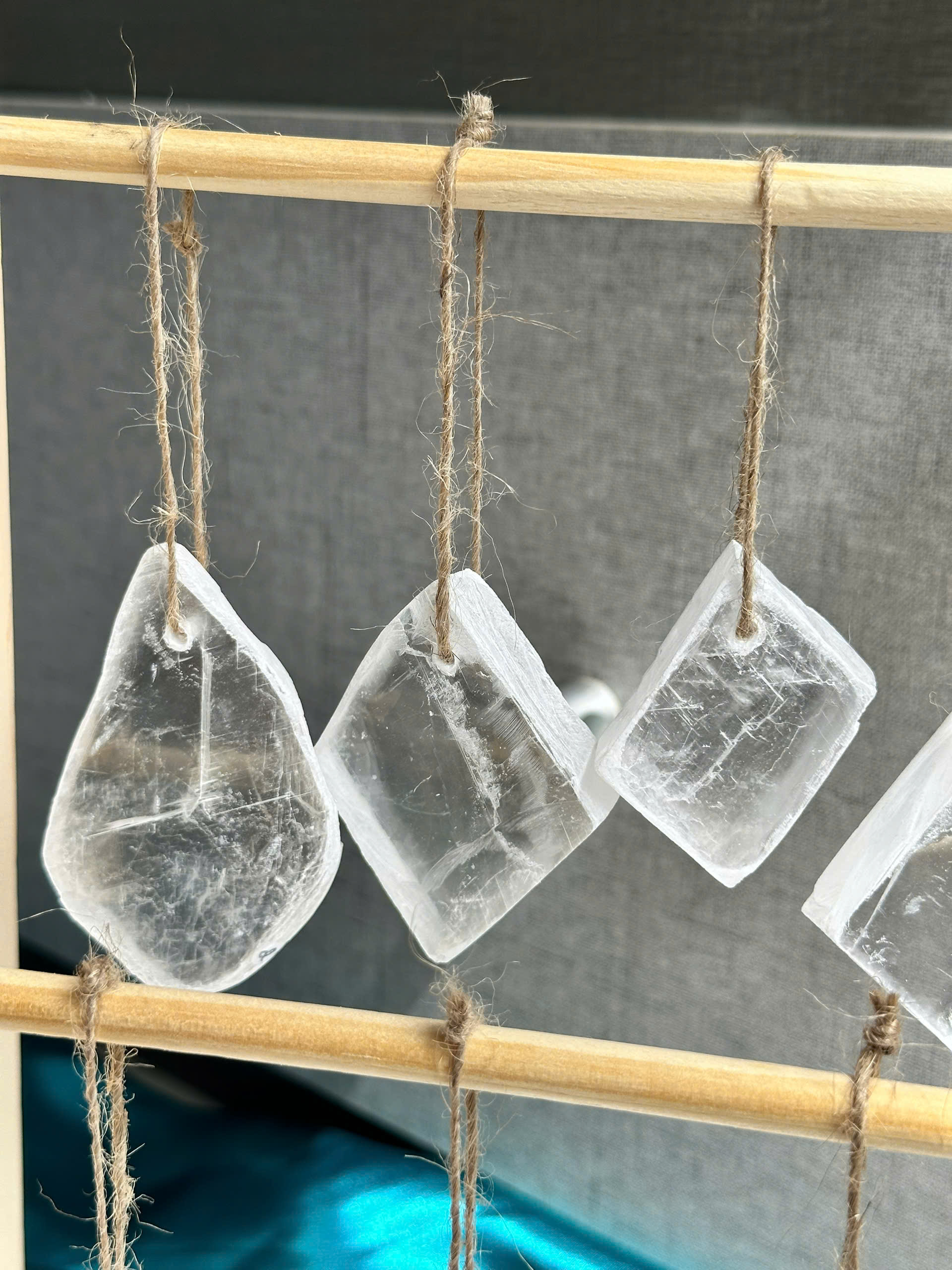 CÁC LOẠI ĐÁ CÓ KHẢ NĂNG THANH TẨY NĂNG LƯỢNG
